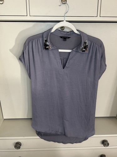 Banana Republic EMBELLISHED COLLAR TOP size small - Picture 2 of 5