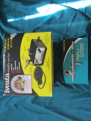Iwata Eclipse HP-CS with Iwata Airhose  AND IWATA IS-35 NINJA JET
