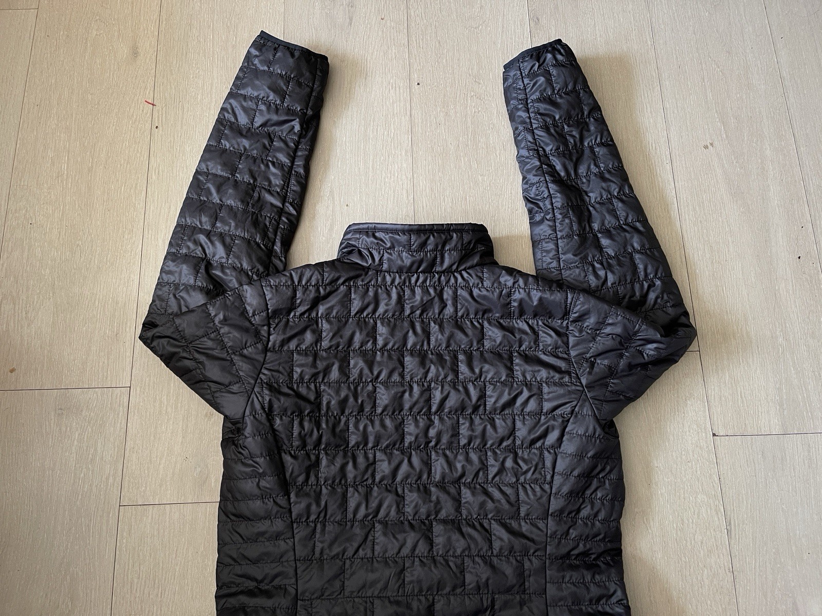 Patagonia Women’s Nano Puff Jacket Black Sz XL NWT Snow Ski Hiking Outdoor thumbnail 5