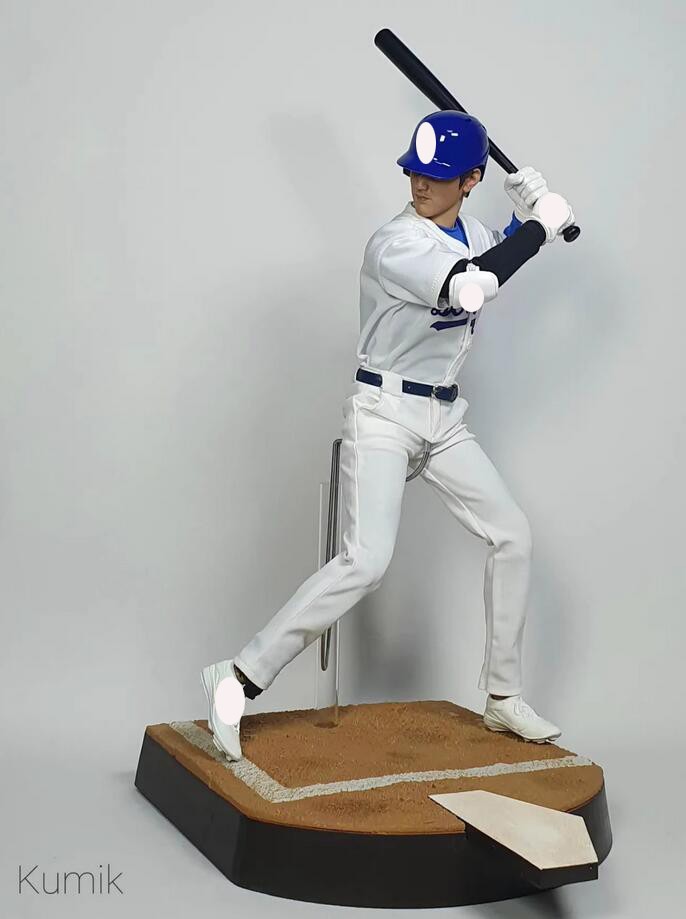 KUMIK Shohei Ohtani Japanese Male Baseball Player 12in Action