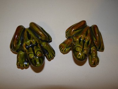 Vintage Glazed Anatomically Correct Ceramic Frogs Naughty Male & Female 2 1/2 