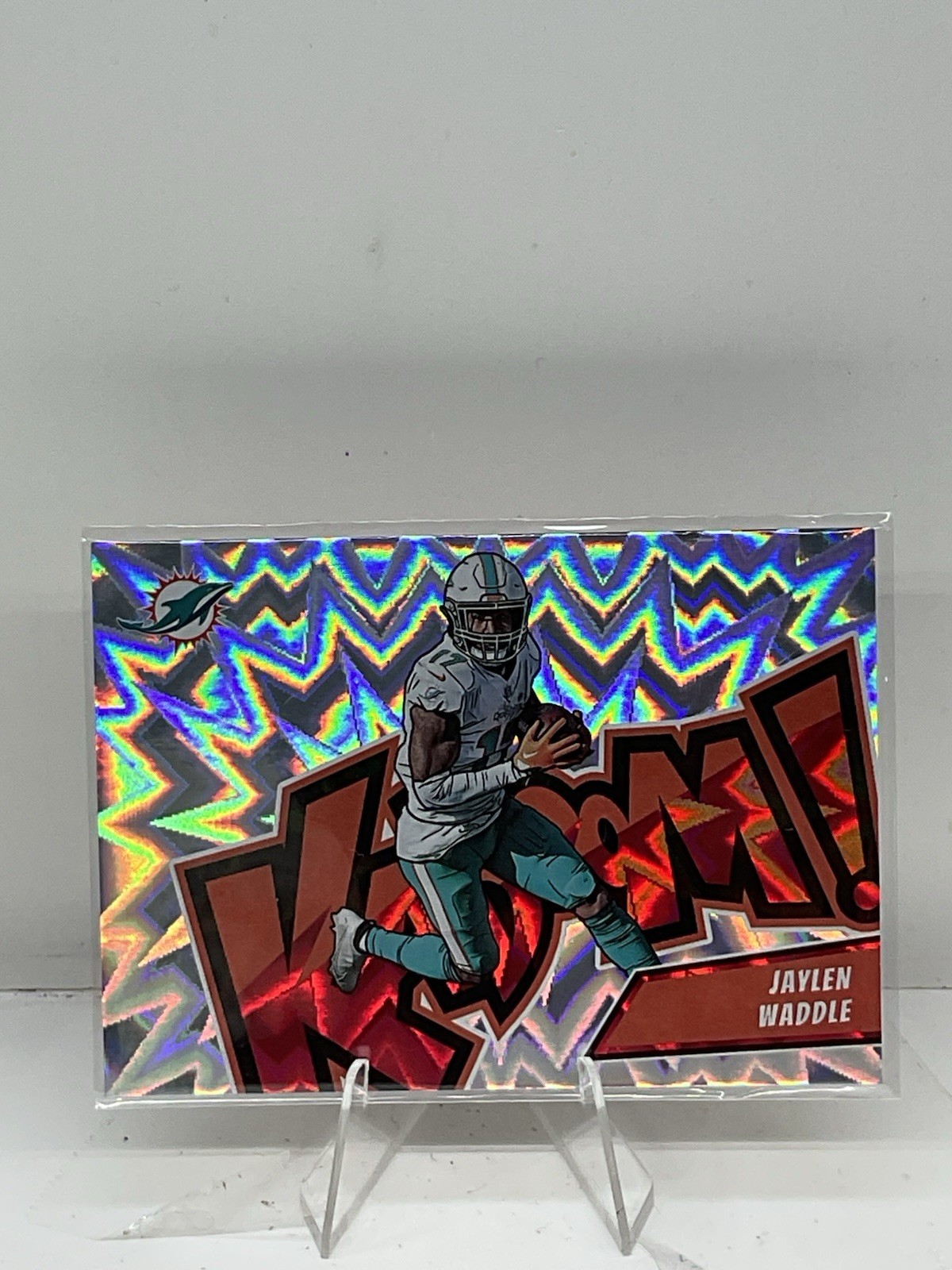 2023 Panini Absolute - Kaboom! Horizontal Jaylen Waddle #8