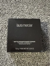 Laura Mercier Matte Radiance Baked Powder Compact 7.5g New in Box