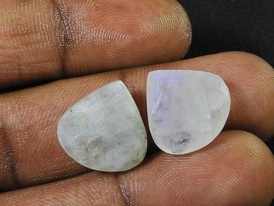 15 x 15 mm Natürlicher Regenbogen Mondstein Birne Beidseitig Facettierter Ede...