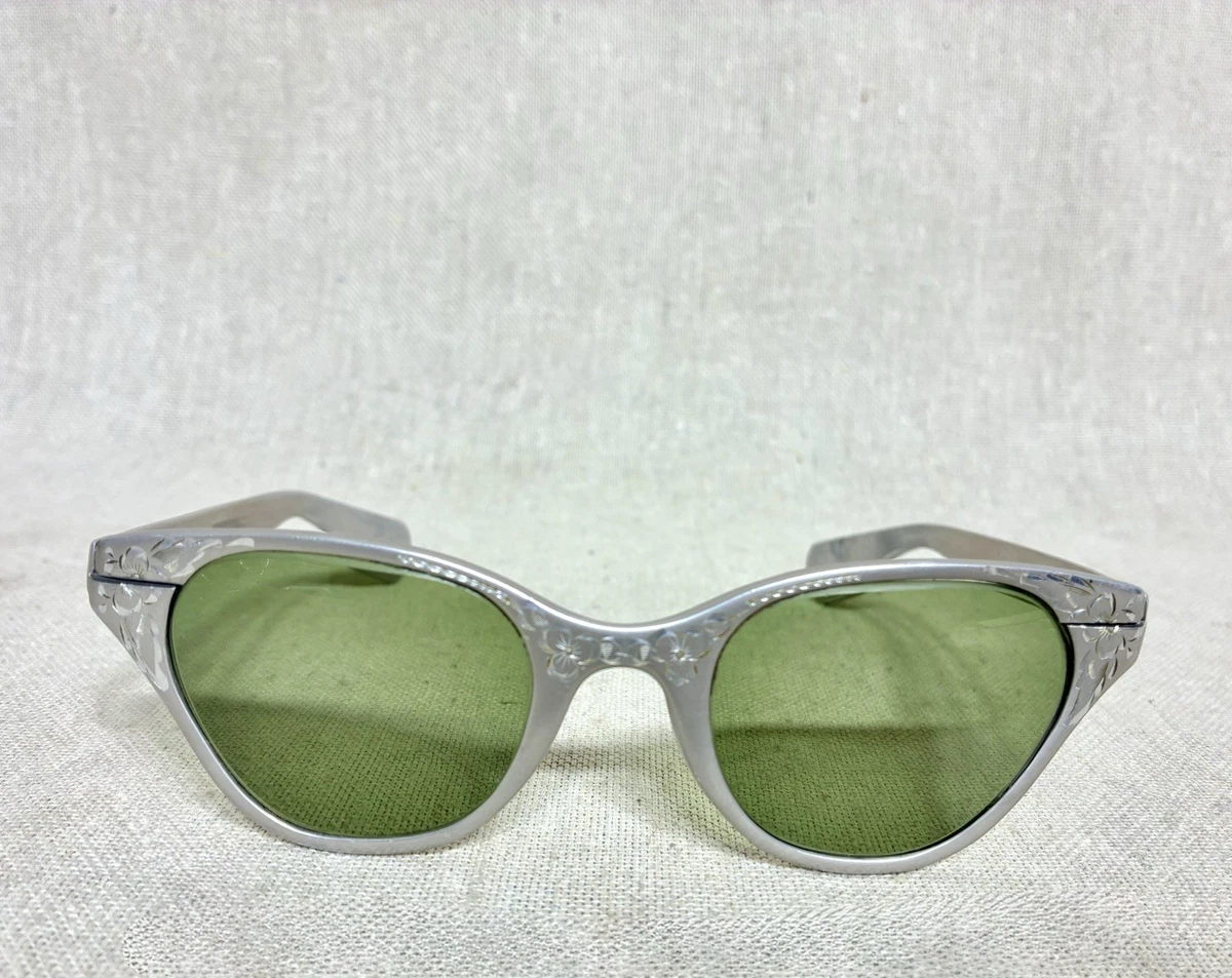 1960s Vintage Safilo Italy Black Gem Cateye Glasses w/ Green Prescription Lenses RARE Vintage 1950 main image 2