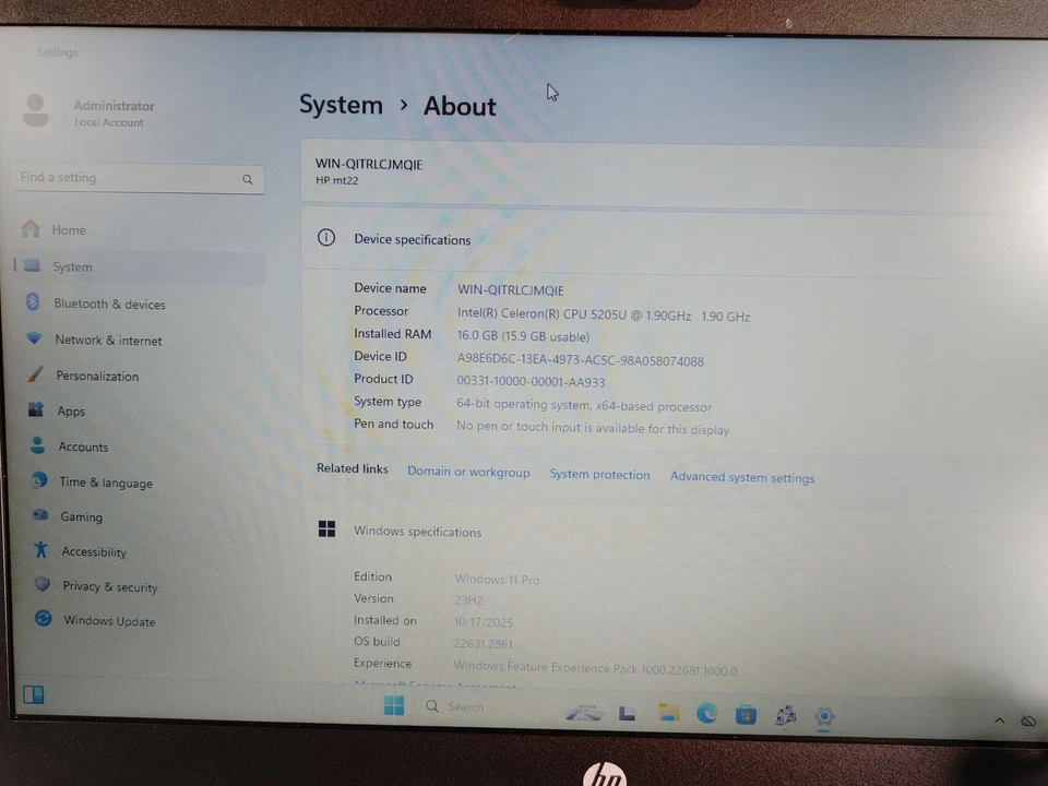 HP ProBook MT22 Celeron 5205U 1.90 GHz 16 GB 256 GB M.2 Windows 11 Pro Laptop - Image 2 of 4