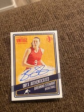 Breanna Stewart 2021 onyx vintage auto autograph 