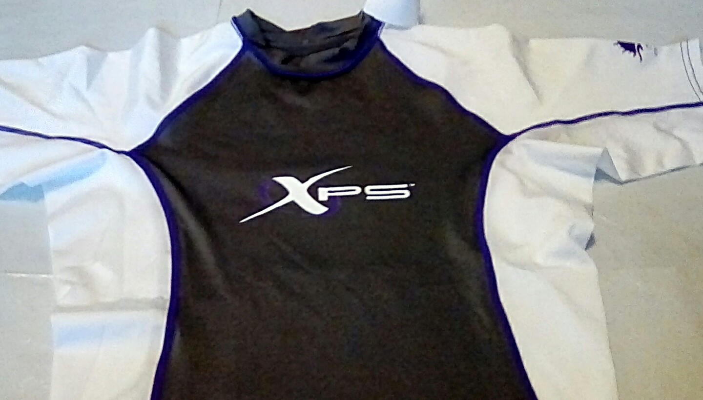 Picture 2 of 4
