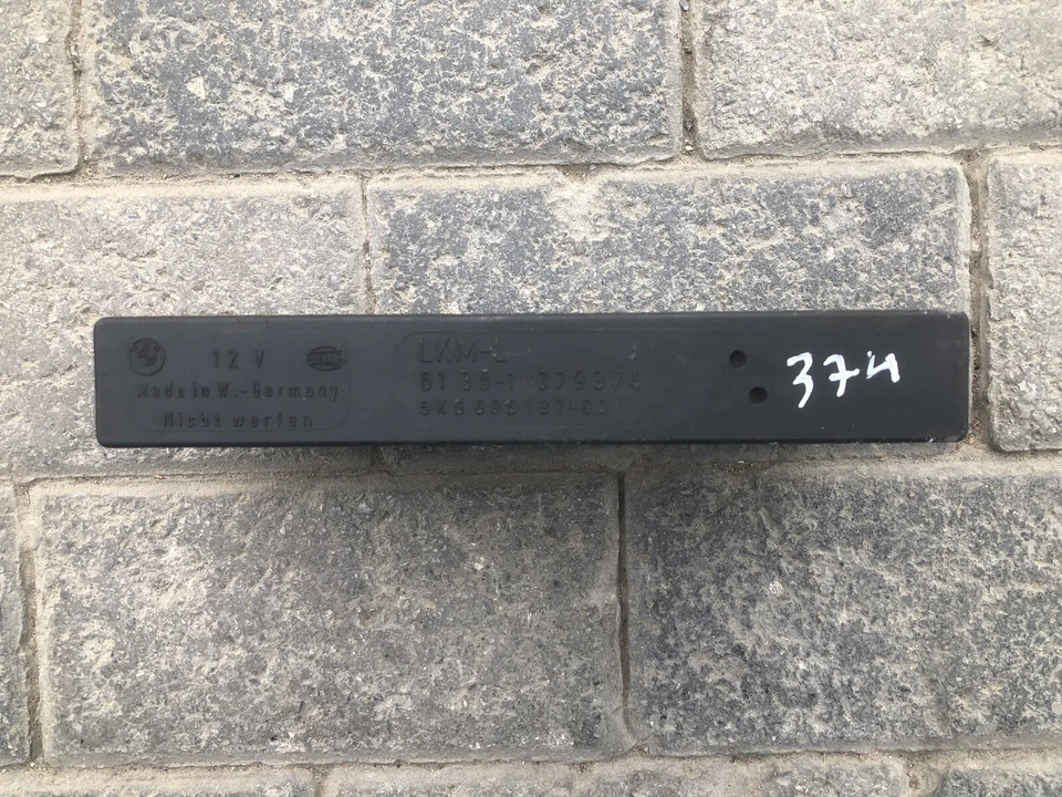 BMW E34 525i 535i E32 735i 735iL M30 750iL Light Control Module LCM 1379374 - Imagem 4 de 4