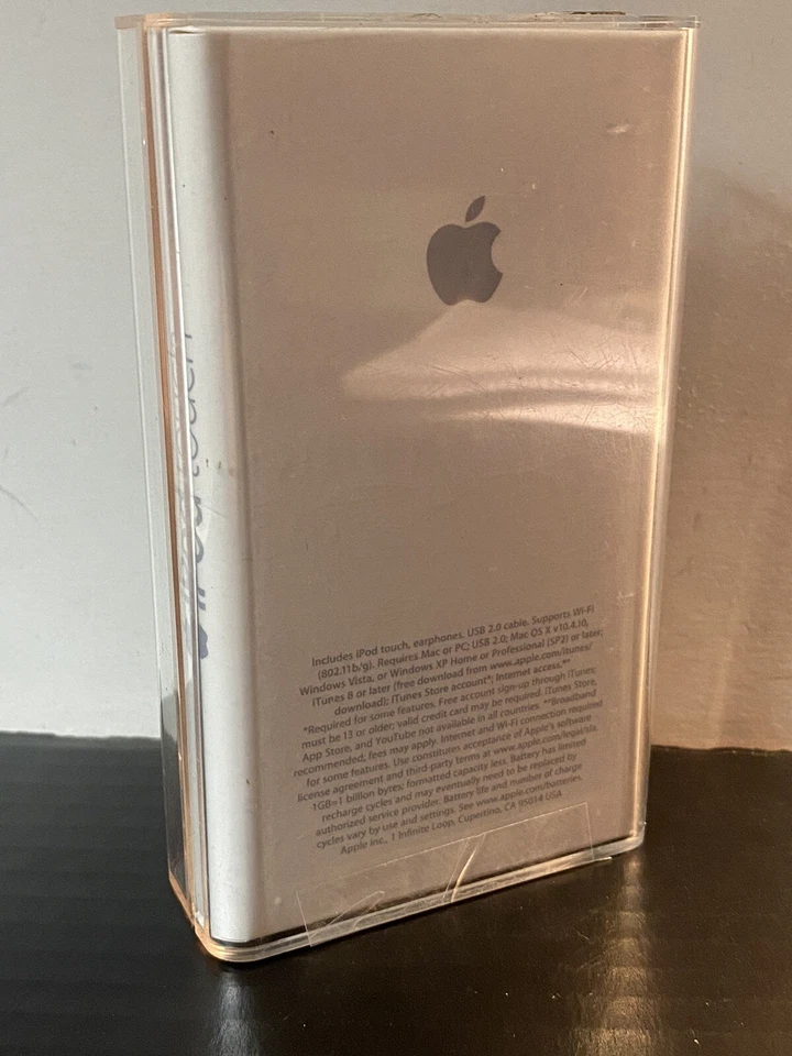 apple ipod touch Black& chrome 2nd Generation 16GB Bundle with/ case (rare) - Image 2 of 4