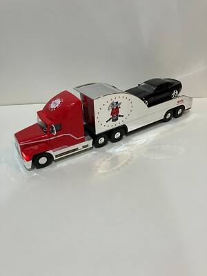 2007 Getty Jada Toys CAMARO HAULER TRUCK 40th Anniversary W/ Diecast Camaro