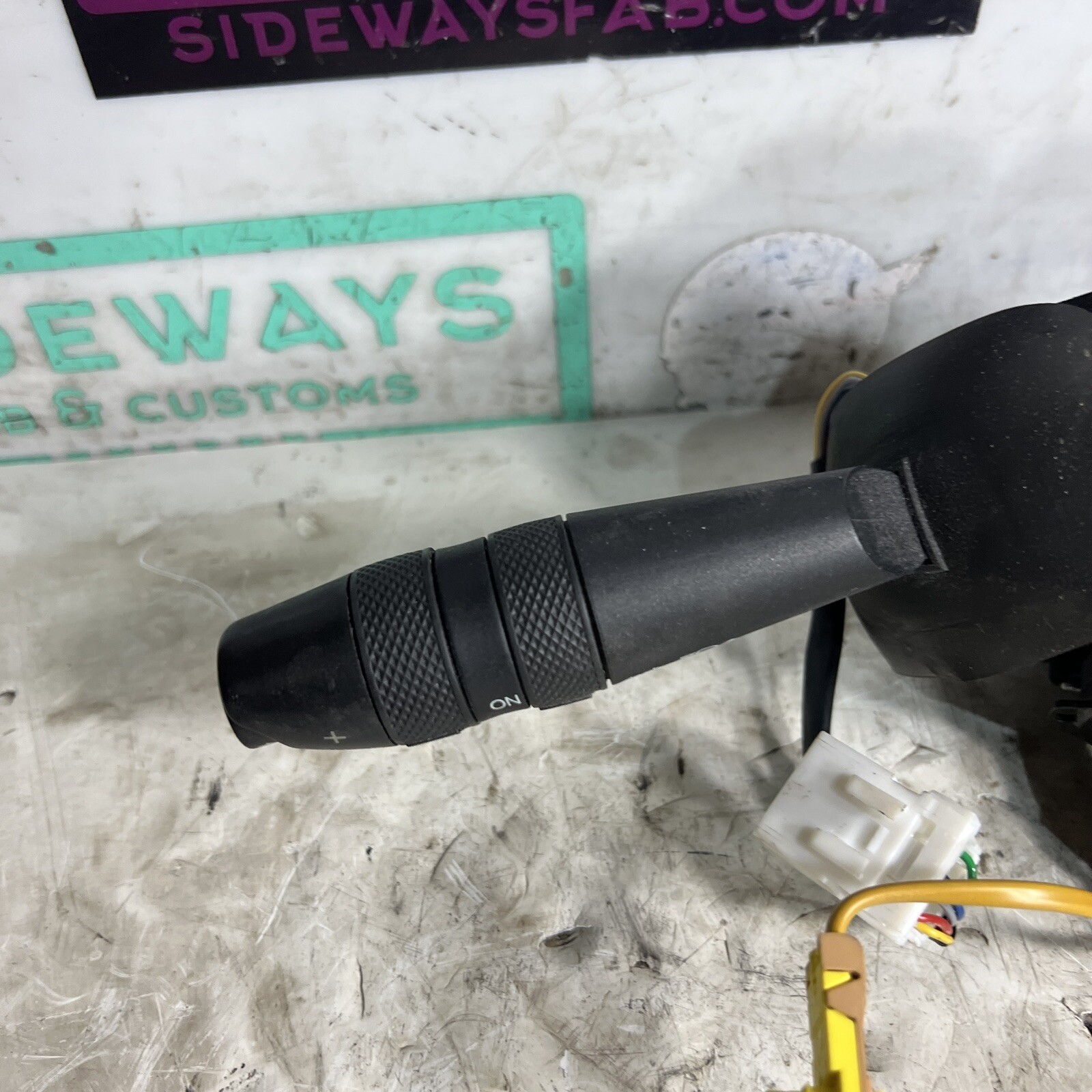 03-12 Maserati Quattroporte Steering Column Control Switches M139 Stalks
