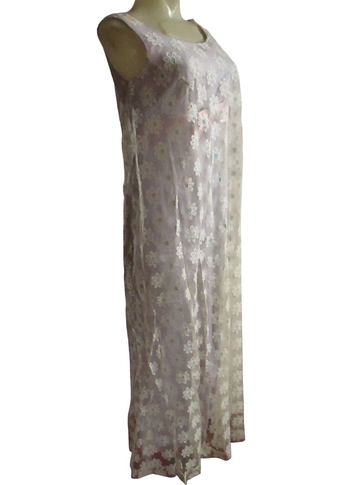 Vestido Feminino Vintage 6 1960 Núcleo de Fada Laço de Cetim Girassol Malha Rede Lilás Pequeno - Imagem 2 de 4