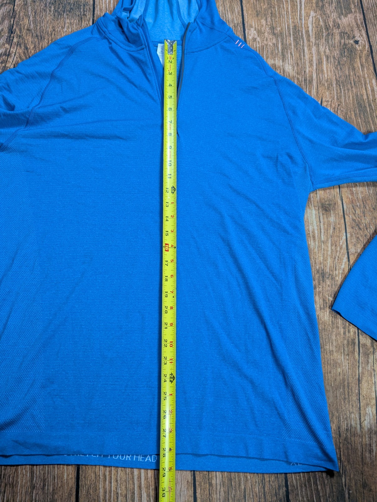 Foto 11 di 13