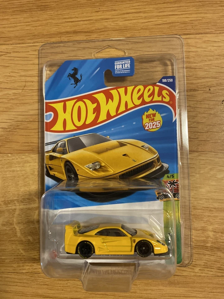 Hot Wheels 4/5 2025 Ferrari F40 Competizione Yellow CUSTOM Super RR Wheel Swap - Image 3 of 4