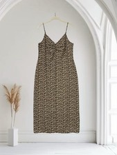 H&M Geo Print Sleeveless Ruched Maxi Dress Women’s Size Medium Strappy Boho Chic