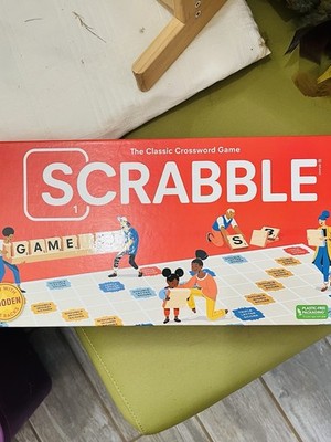 Hasbro Scrabble The Classic Crossword Board Game for Family Fun Ages 8+ NEW