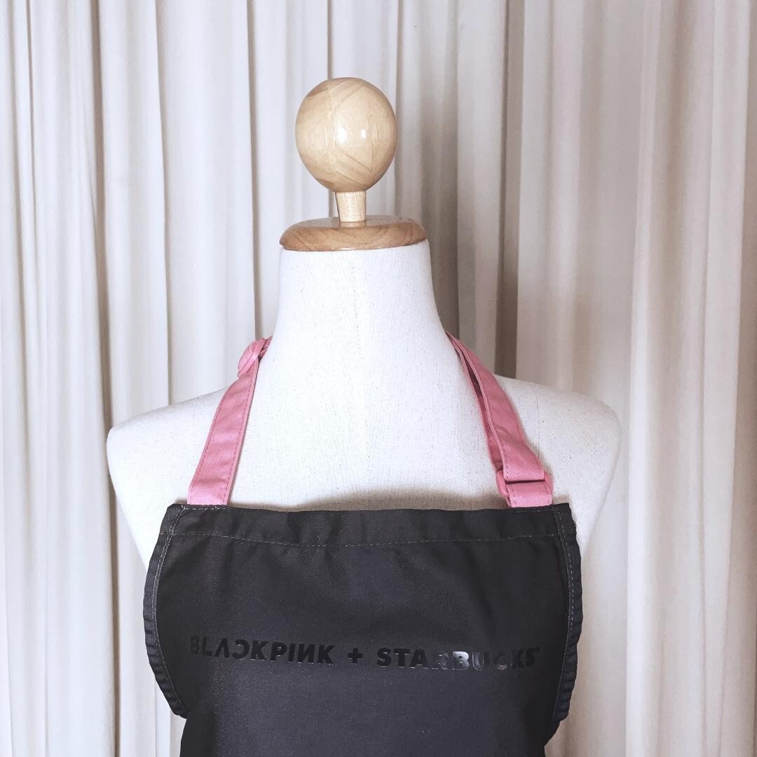 BLACKPINK STARBUCKS コラボ　エプロン Starbucks x Blackpink collaboration apron limited quantity K