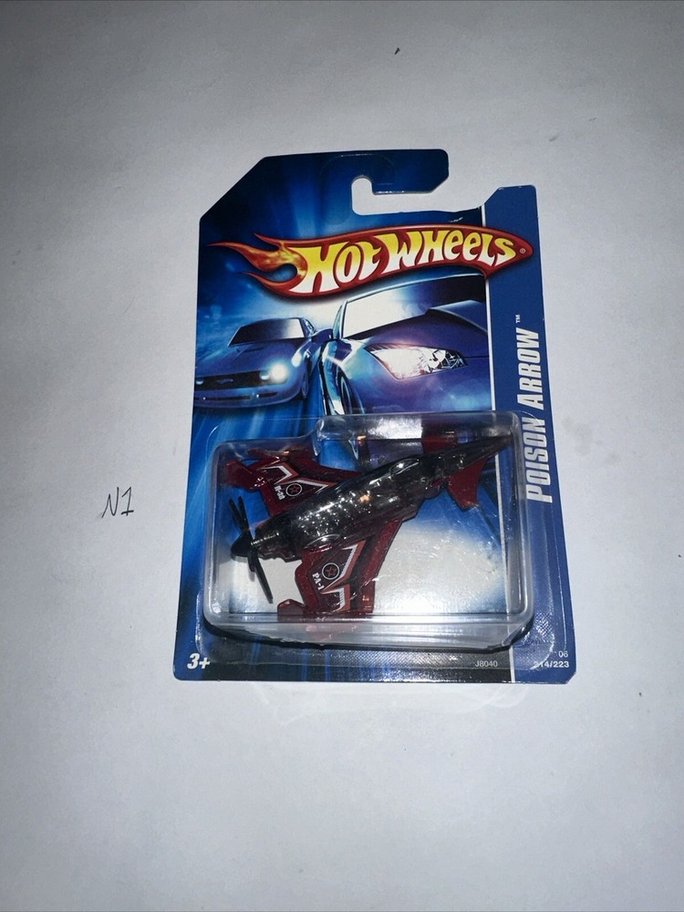 RED POISON ARROW 2006 HOT WHEELS 1/64 DIECAST BRAND NEW