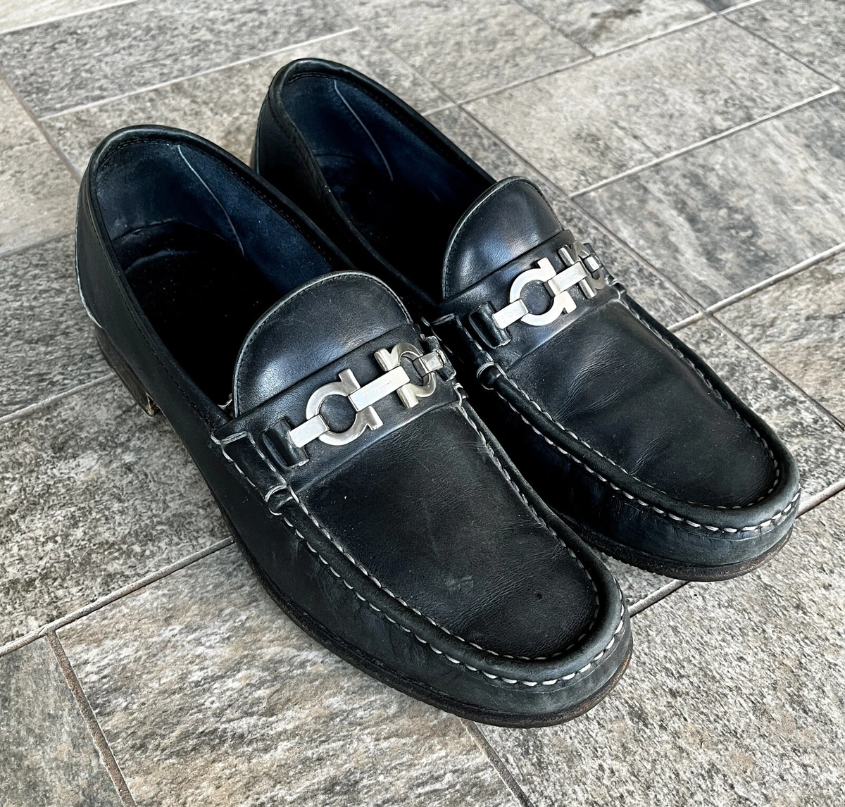 Ferragamo d deals width