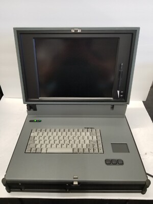 MACROLINK 630144-10 Python Workstation 14in LCD Intel Pentium 700MHZ 256GBMB