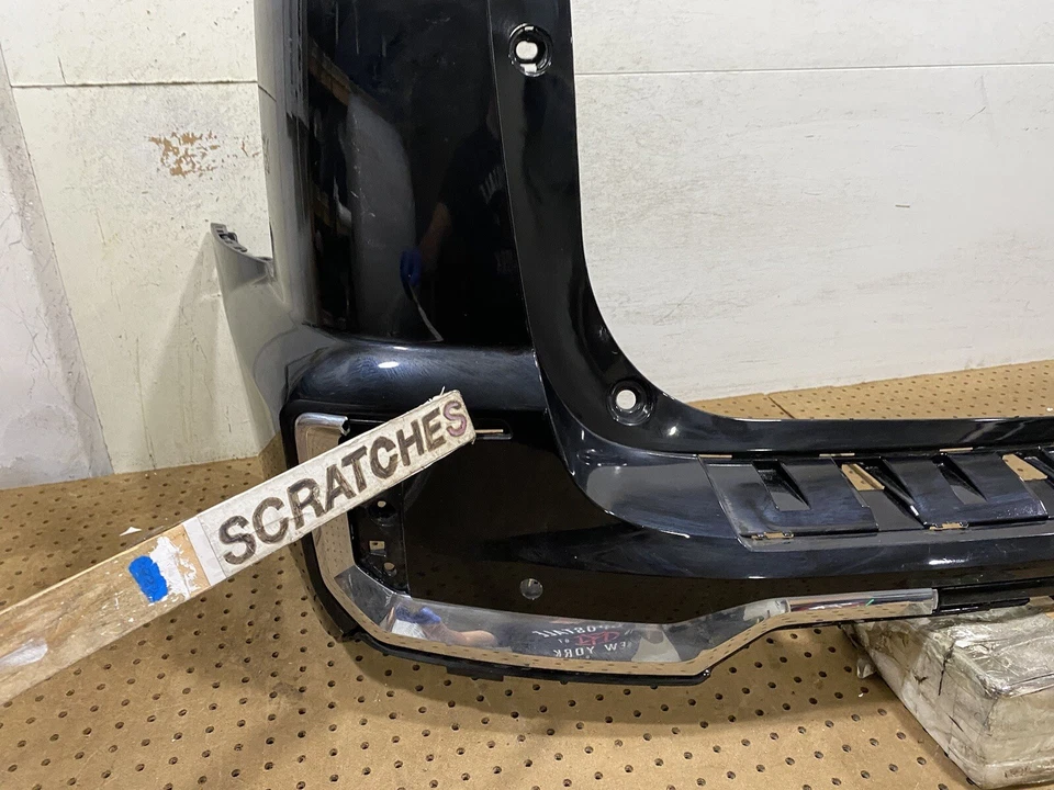 OEM 2016 2017 GMC TERRAIN DENALI REAR BUMPER COVER 16 17  23477990 - Image 3 of 4