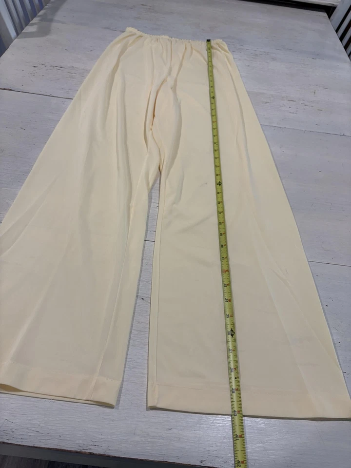 Conjunto de Pijama Feminino Vintage Gossard Artemis Tamanho 36 Amarelo Floral Nylon Lounge Anos 70 - Imagem 3 de 4