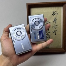 Sony Cyber-shot DSC-W530 14.1MP 4x Optical Zoom 2.7" LCD Digital Camera - Tested