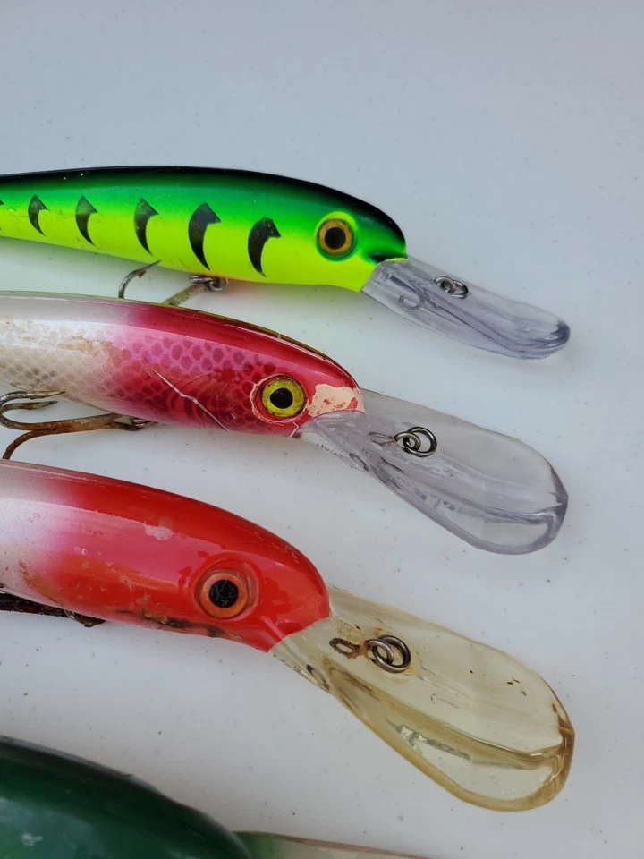 Lot of 5 Mann’s Magnum Stretch 30+ Deep Diving 11” Crankbaits USED condition 1A - Image 3 of 4