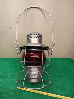 Vintage Penn Central Adlake Railroad Lantern Red Globe Excellent Condition!