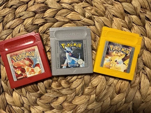 3x Pokémon Game Boy Spiele – Gelb, Rot & Silber (NOE) – Top Zustand + Hüllen
