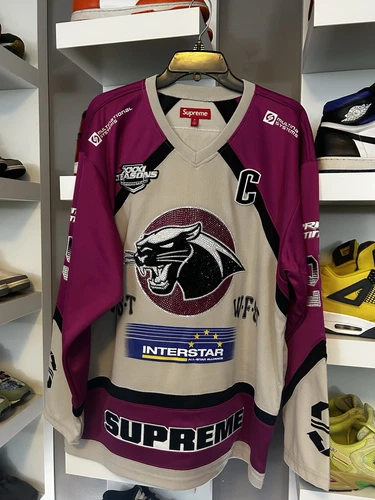 Taille Medium Maillot de hockey Supreme strass gris clair SS25 EN MAIN ✅