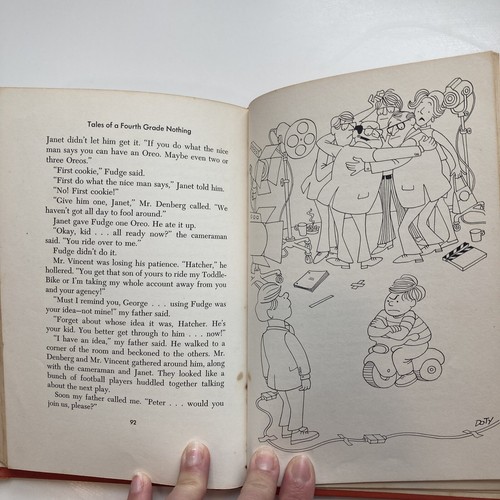 Tales of a Fourth Grade Nothing by Judy Blume/ Roy Doty 1972 vintage hardcover - Picture 19 of 20