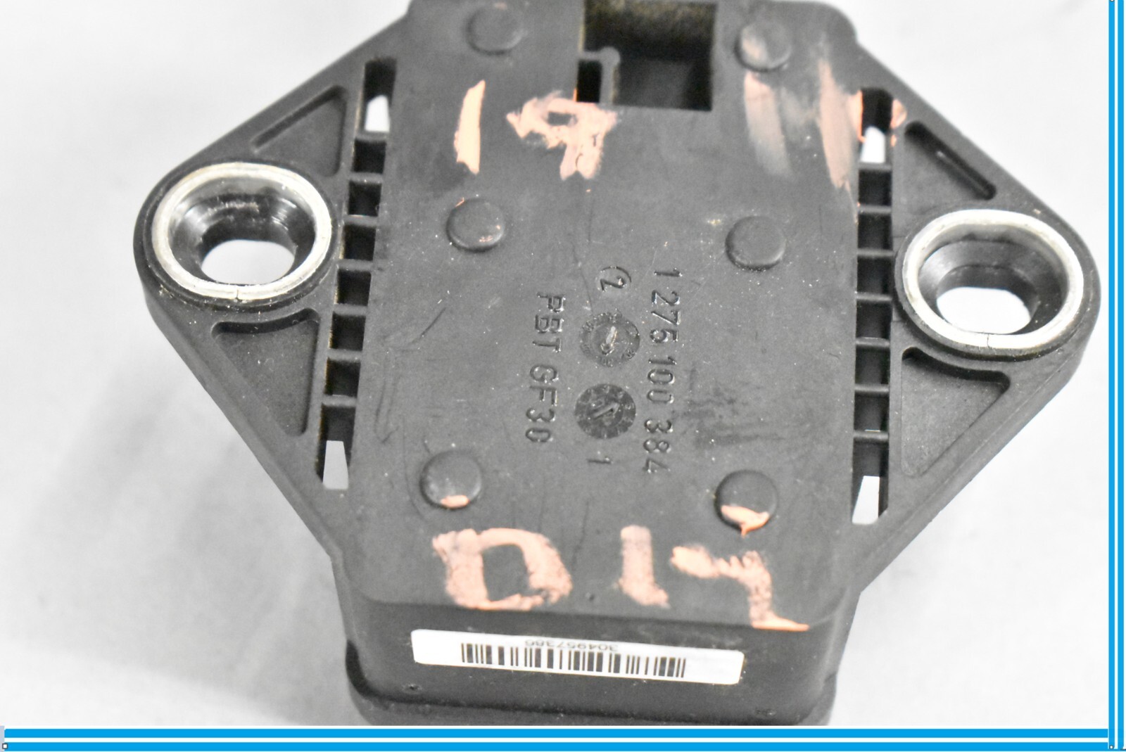 Bentley Continental 2008 Lateral acceleration sensor P/N 8E090763A