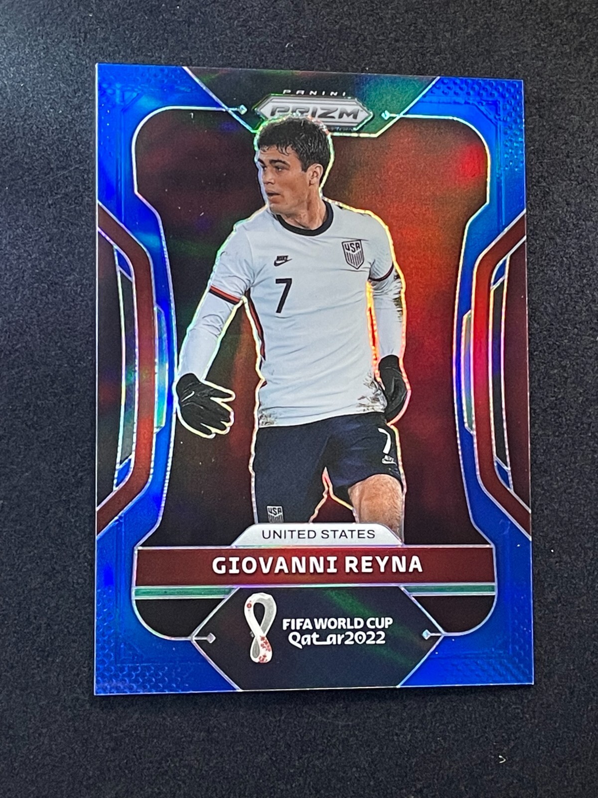 2022 Panini Prizm World Cup Qatar Giovanni Reyna Blue Refractor /299 Jersey #