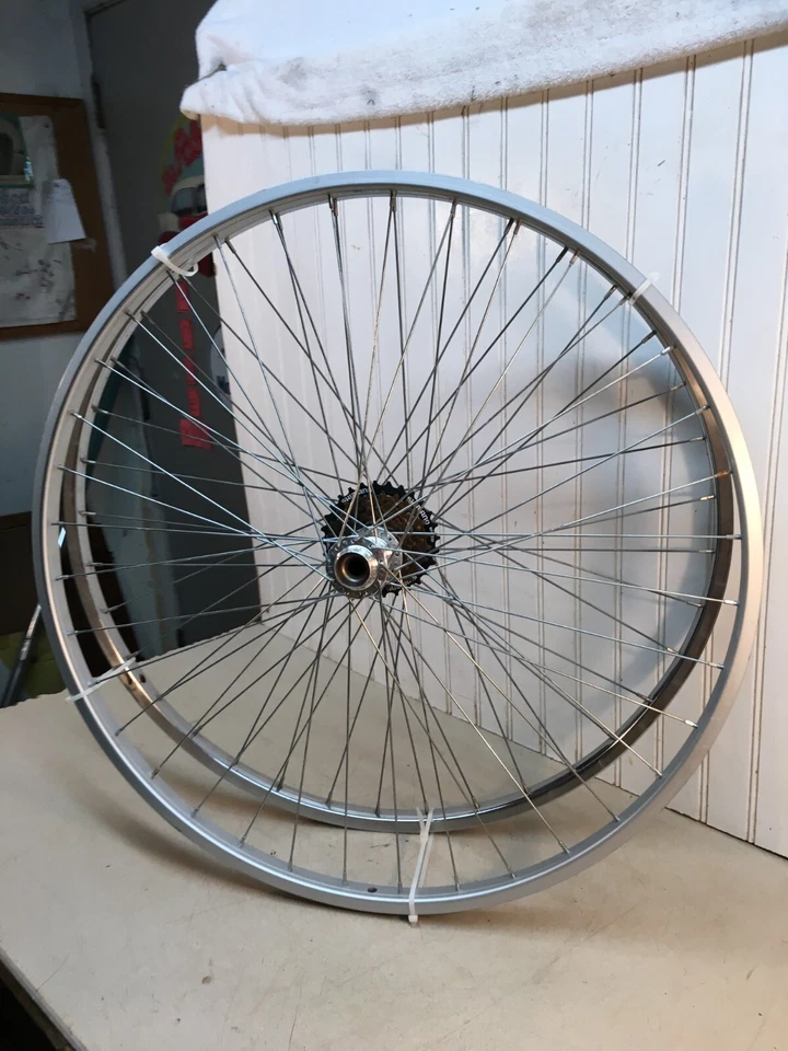 Llantas de aluminio para bicicleta Shimano ruedas de bicicleta de carreras de 25 pulgadas Foto 3 de 4