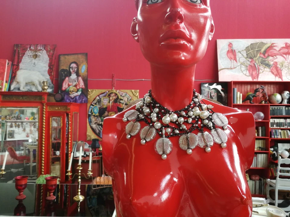 Choker Necklace Woman Jewelry Collar Vintage Collier Black White Pearl Layered - Image 4 of 4