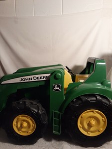john deere big scoop tractor