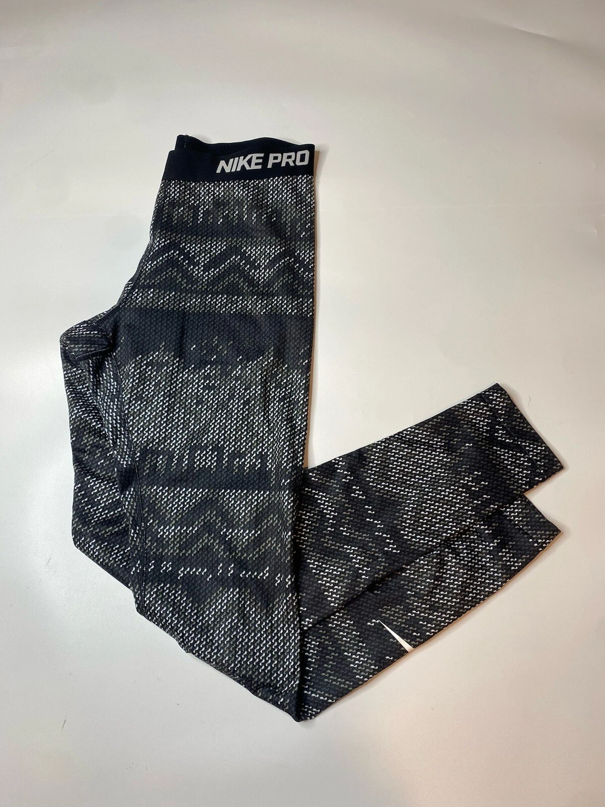 Pantaloni NIKE Pro donna foderati medi a compressione base strato leggings Fair Isle