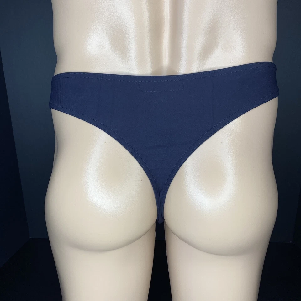 Bikini tanga frontal plana para hombre Emporio Armani muy raro talla mediana Foto 3 de 4