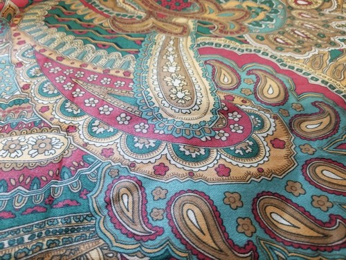 Vintage Waverly PORTICO Screen Print Fabric Multicolor Paisley 56"W x 1 yard 7"L - Picture 3 of 8