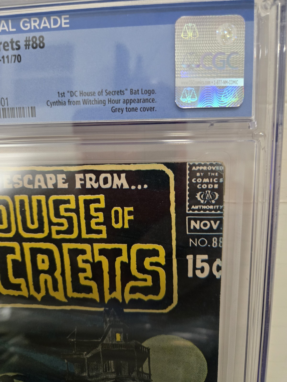 House Of Secrets #88 Classic Neal Adams Cover CGC 8.0 First DC HOS Bat Logo