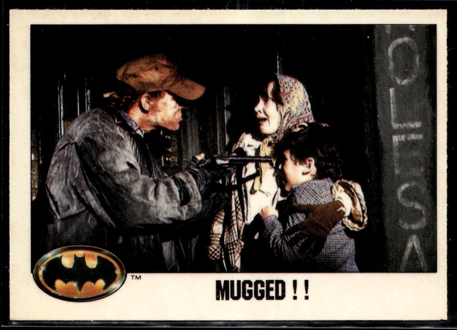1989 Topps Batman #14 Mugged! Collector's Edition (Tiffany)