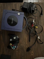 Nintendo GameCube 2001 Indigo Purple