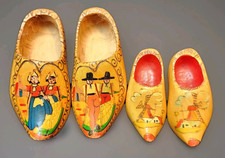 Lot 4 Vintage Decorative Hanging Wooden Small Dutch Clogs Holland Hand Painted