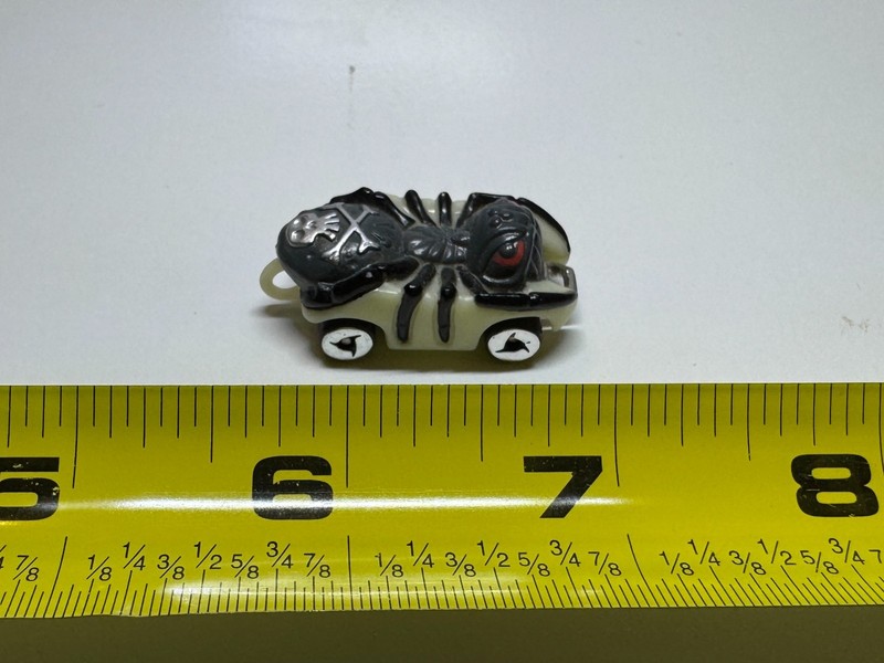 Vintage 1998 Spider Car Toy McDonalds Happy Meal Glow Plastic Mini Vehicle Bug C