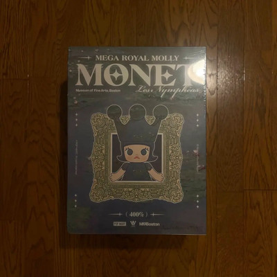 正規品 ROYAL MOLLY 400% Monet-Les Nympheas POP MART MEGA ROYAL MOLLY 400% Monet-Les Nympheas Figure