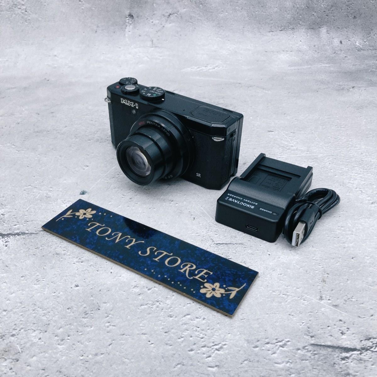 Pentax MX-1 12.0MP CMOS Compact Digital Camera Classic Black SLR