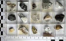 15 Micromounts | Mineralien | Box 40 | Sammlungsauflösung | siehe Bilder