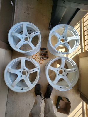 4 Advan Racing TC-4 18x9.5, +45, 5x120, White, 4 Hubrings, 20 R40 Iconix Lugs